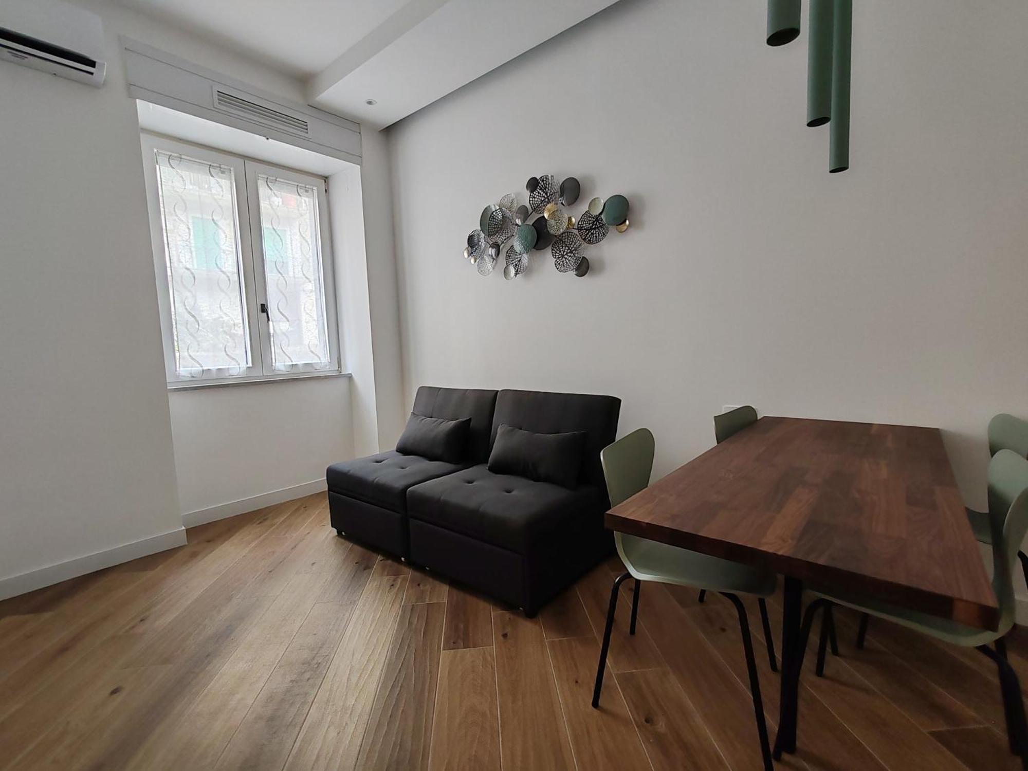 Guest House Josephine Салерно Экстерьер фото